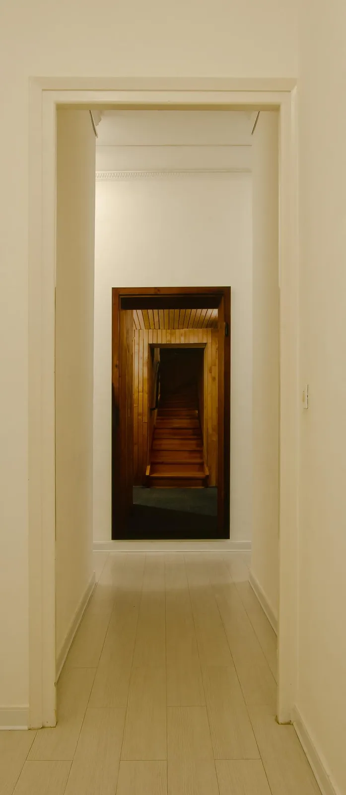 INTERIEUR. installation view 1 of 9