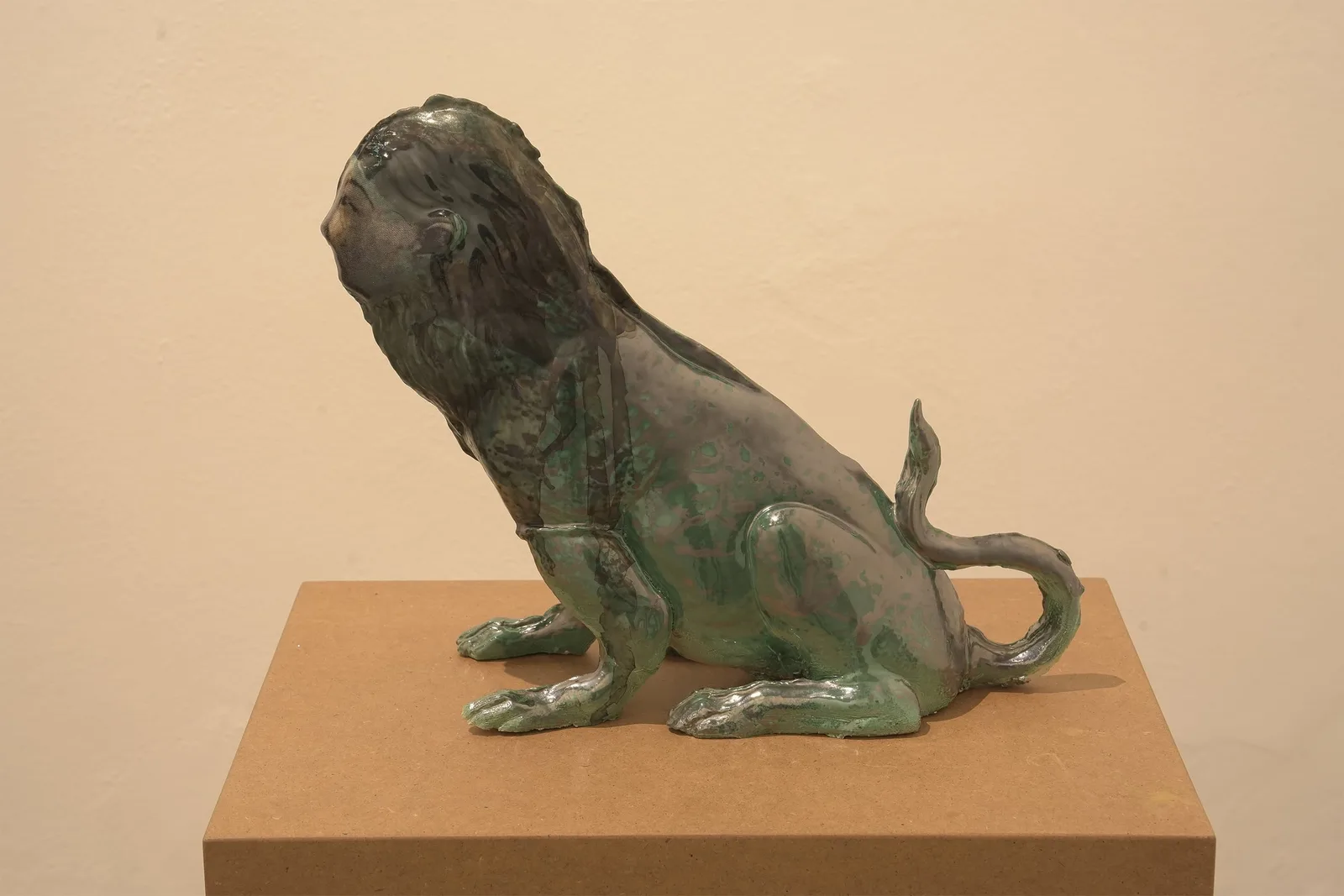 Daniele Franzella, Sfinge, 2025. Ceramic · 31 × 33 × 12 cm