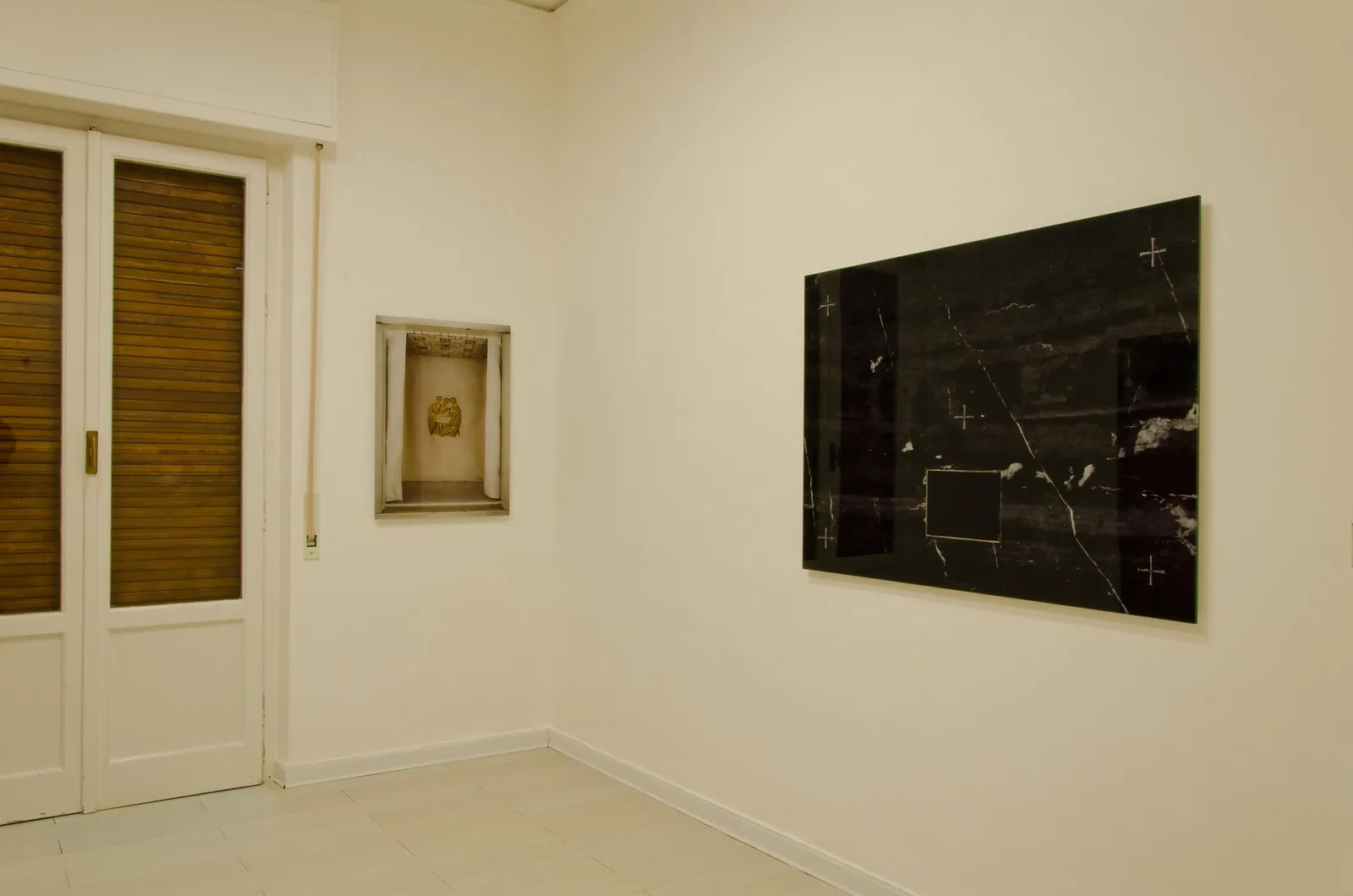 INTERIEUR. installation view 3 of 9