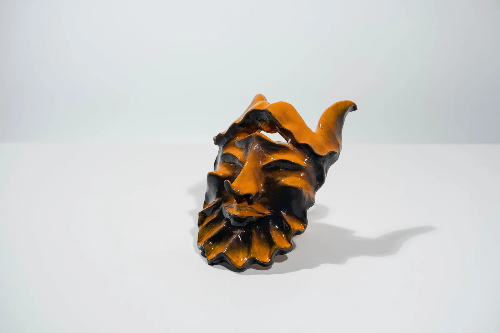 Luigi Presicce, Senza titolo, 2025. Ceramic · 29 × 20.5 × 11 cm