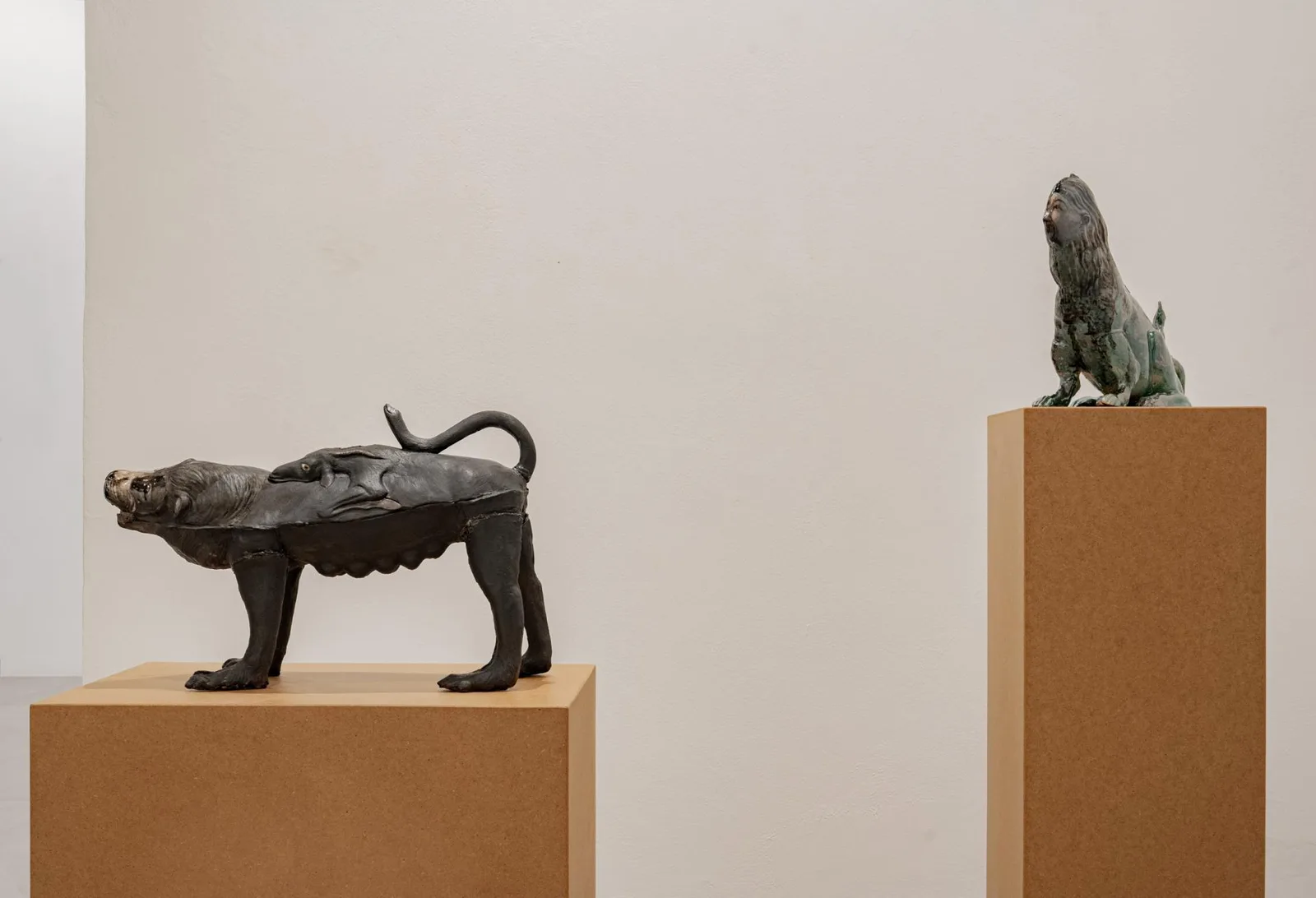SANTI, SIRENE, BRIGANTI E BACCANALI. installation view 7 of 13