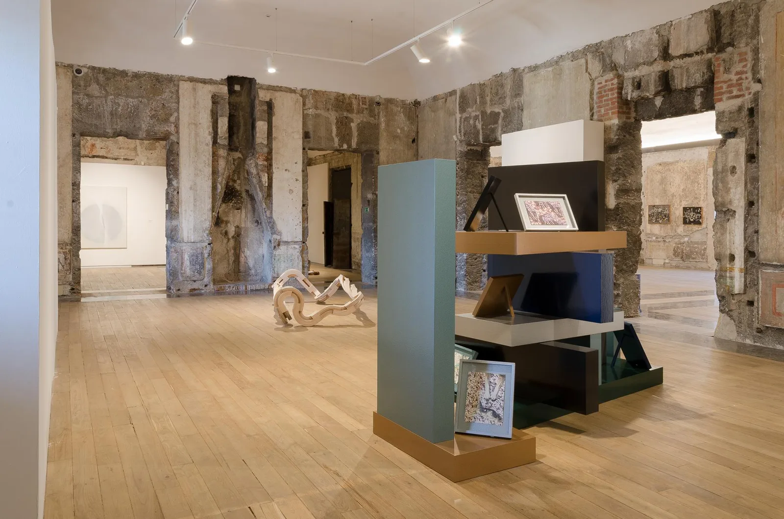 DEACON - MADERTHANER. installation view 1 of 6