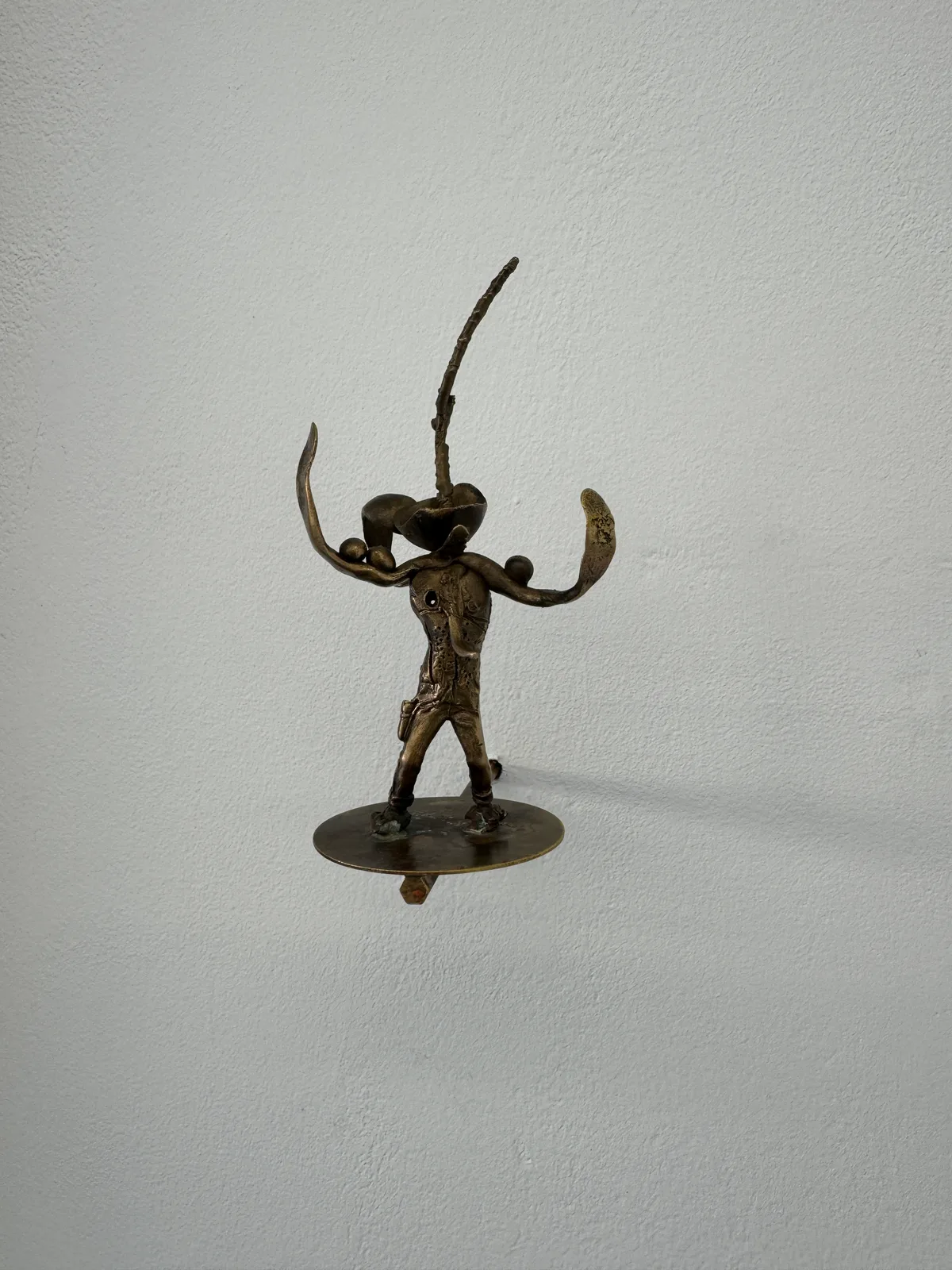 Mattia Barbieri, Flowermen, 2025. Bronze · 6 × 12 × 8 cm