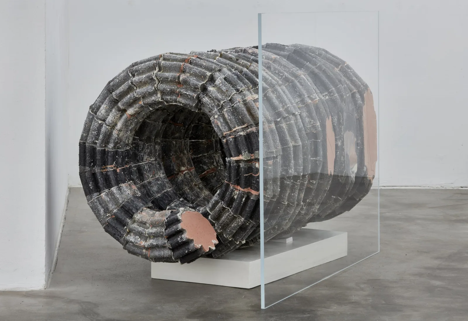 Jáchym Fleig, Preparation, 2022. Polyurethane and Plexiglass · 150 × 130 × 140 cm