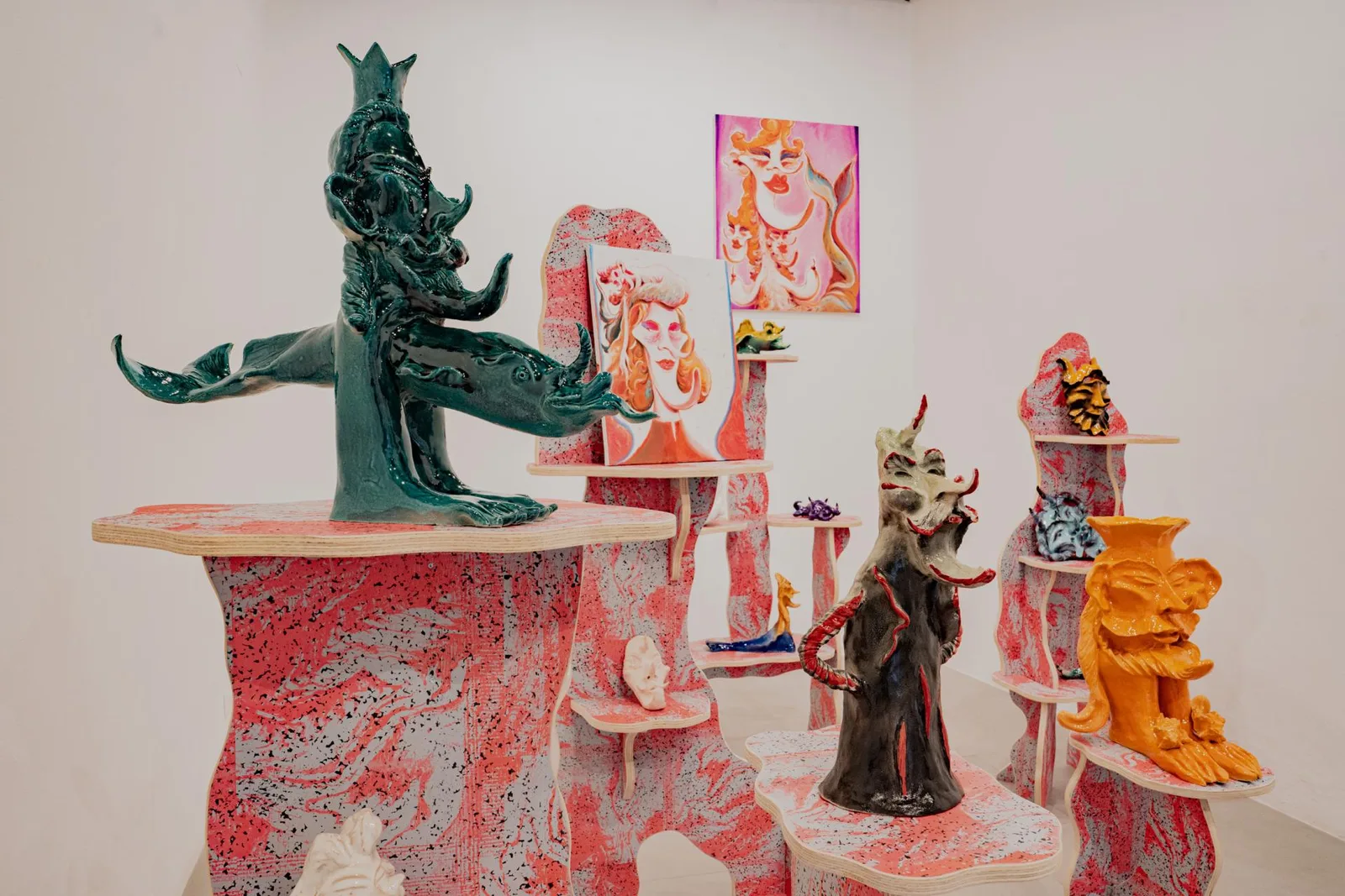 SANTI, SIRENE, BRIGANTI E BACCANALI. installation view 10 of 13